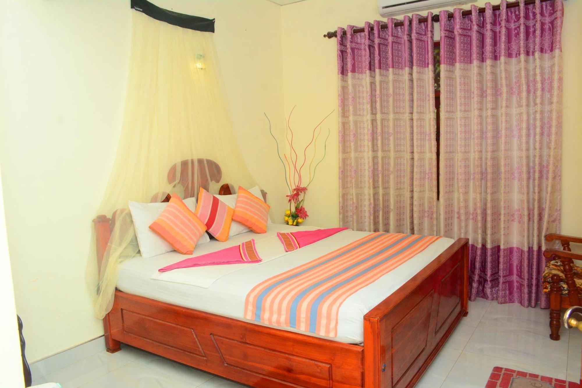 Hotel Tissa Rainbow Guest & Yala Tissamaharama Exterior foto