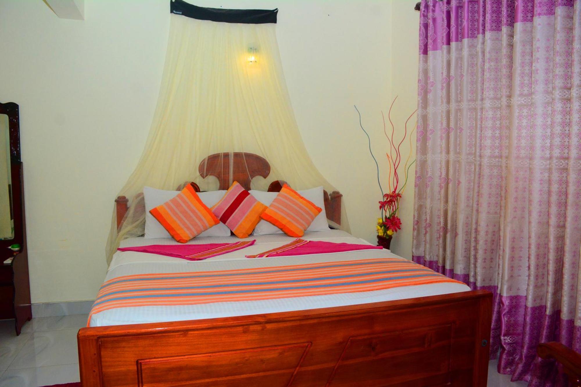 Hotel Tissa Rainbow Guest & Yala Tissamaharama Exterior foto